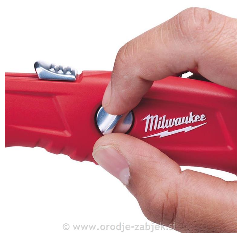 Self retracting safety knife MILWAUKEE