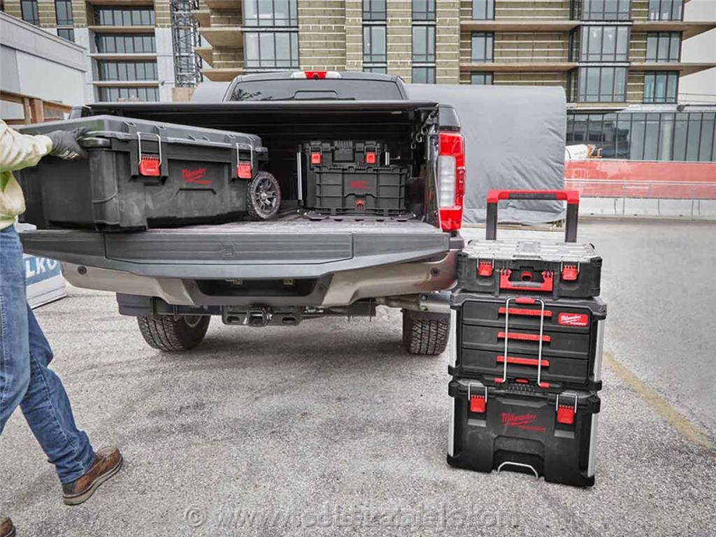 PACKOUT basic deep case XL with wheels MILWAUKEE