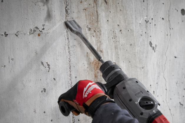 Chisel with grooves DSD-Plus 250×40MM MILWAUKEE