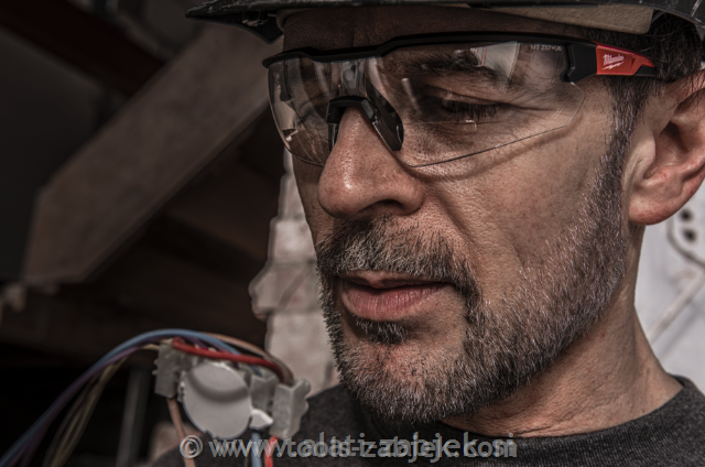 Magnifying safety glasses (+2.0) MILWAUKEE