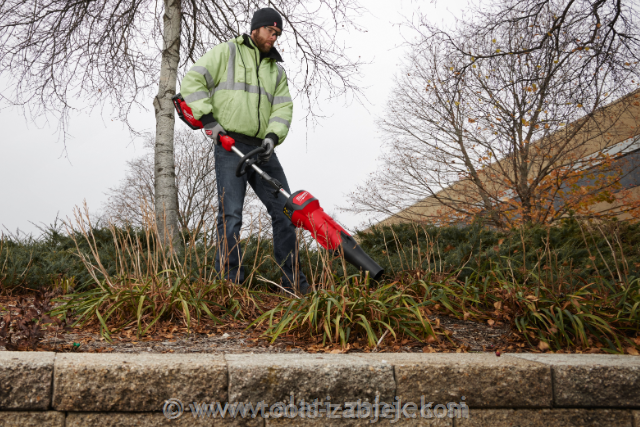 QUIK-LOK adapter MILWAUKEE