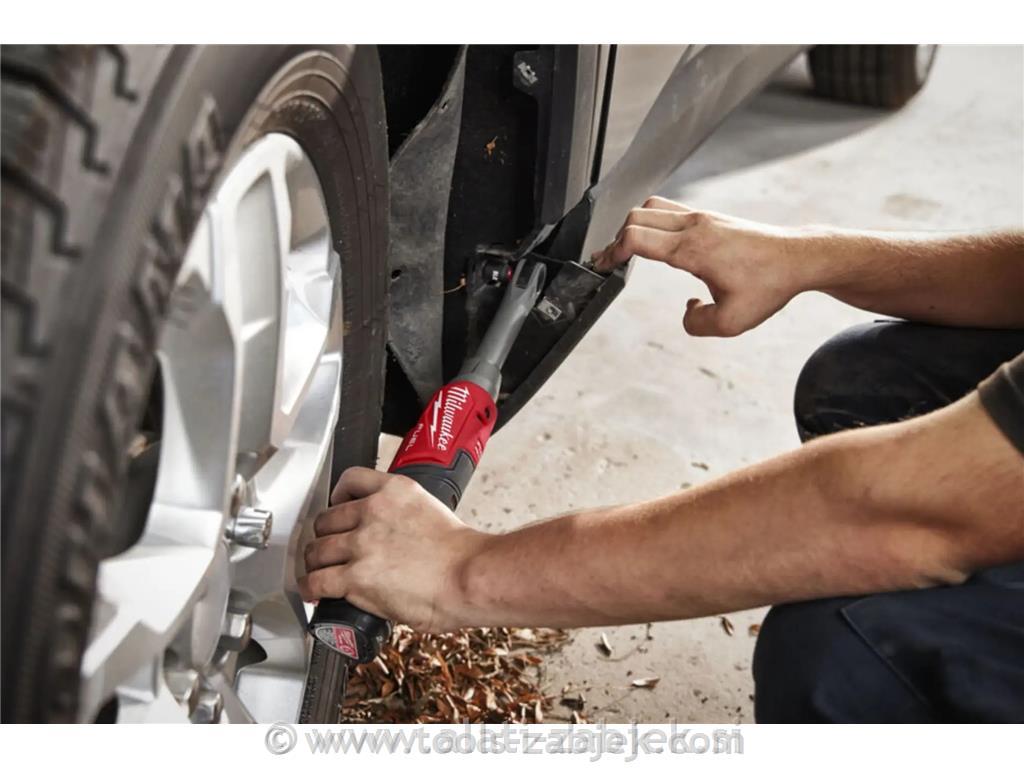 Extended Reach High Speed Ratcet 1/4" M12 FHIR14LR-0 MILWAUKEE