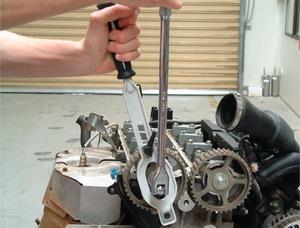 Universal gear holder HUBITOOLS