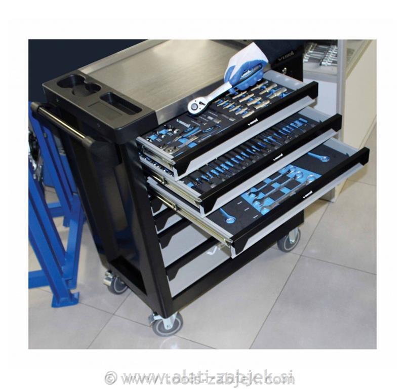 Workshop trolley with tools AP