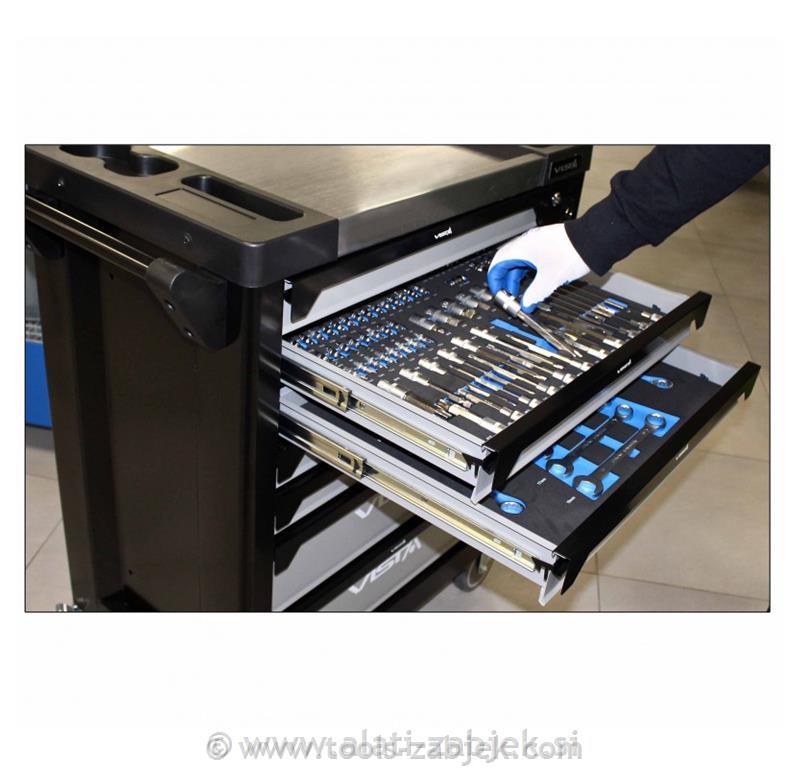Workshop trolley with tools AP