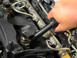 Universal injector puller HUBITOOLS