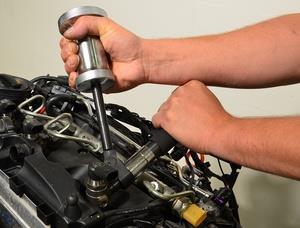 Universal injector puller HUBITOOLS