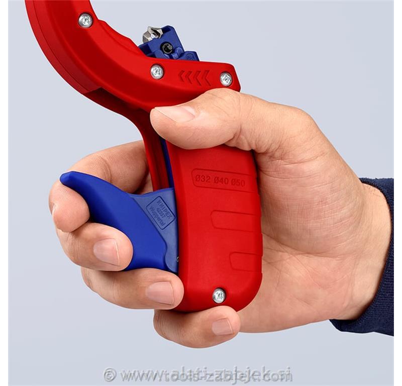 Plastic pipe cutter DP50 90 23 01 BK KNIPEX