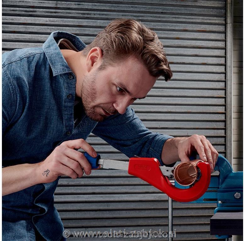 Pipe cutter TubiX® XL 90 31 03 BK KNIPEX