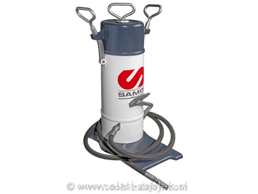 PEDAL ACTION GREASE PUMP 5 KG SAMOA