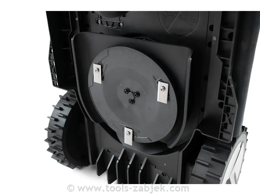 Robotska kosilnica V600 TerraMow