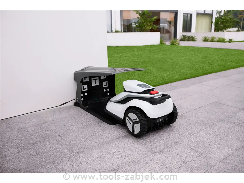 Robotska kosilnica V600 TerraMow