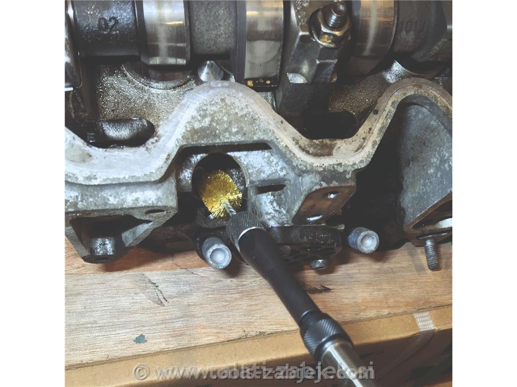 Injector Shaft Wire Brush Cleaning Set WELZH