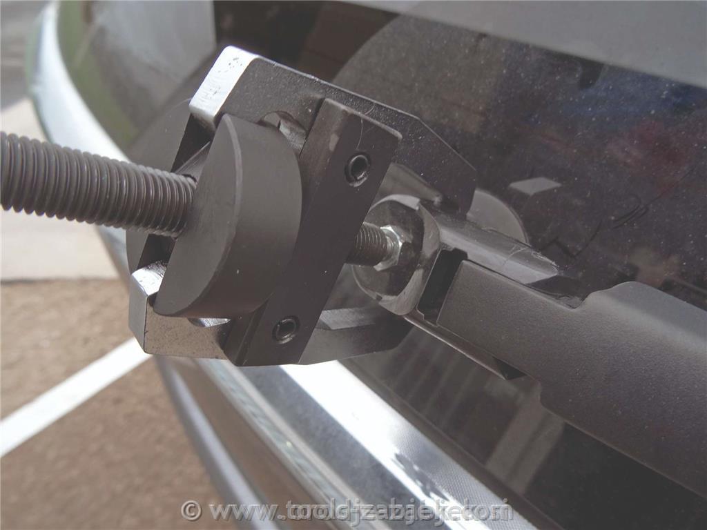 Easy Lock™ wiper arm removal tool WELZH