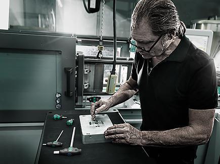 T-handle screwdriver Hex-Plus WERA