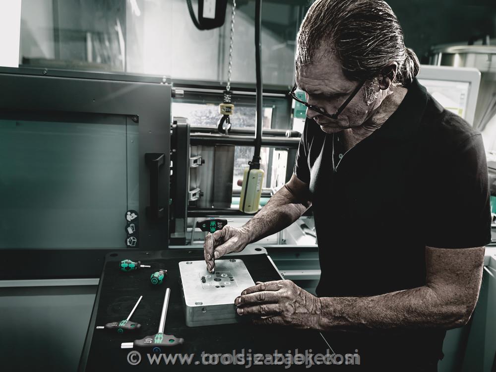 T-handle screwdriver Hex-Plus WERA