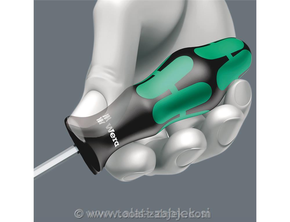 Bitholding screwdriver with magnet 812/1 WERA