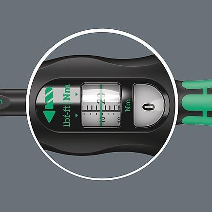 Torque wrench with reversible ratchet WERA
