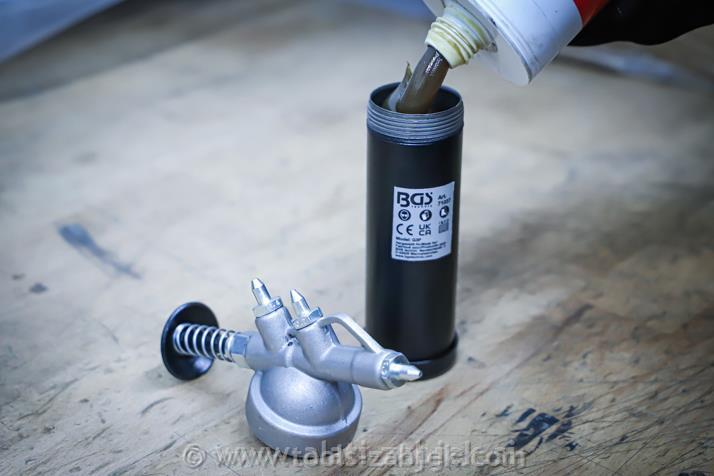 Mini Grease Gun 85 cm3 BGS TECHNIC